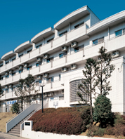橘・学生会館 カマラード江田外観